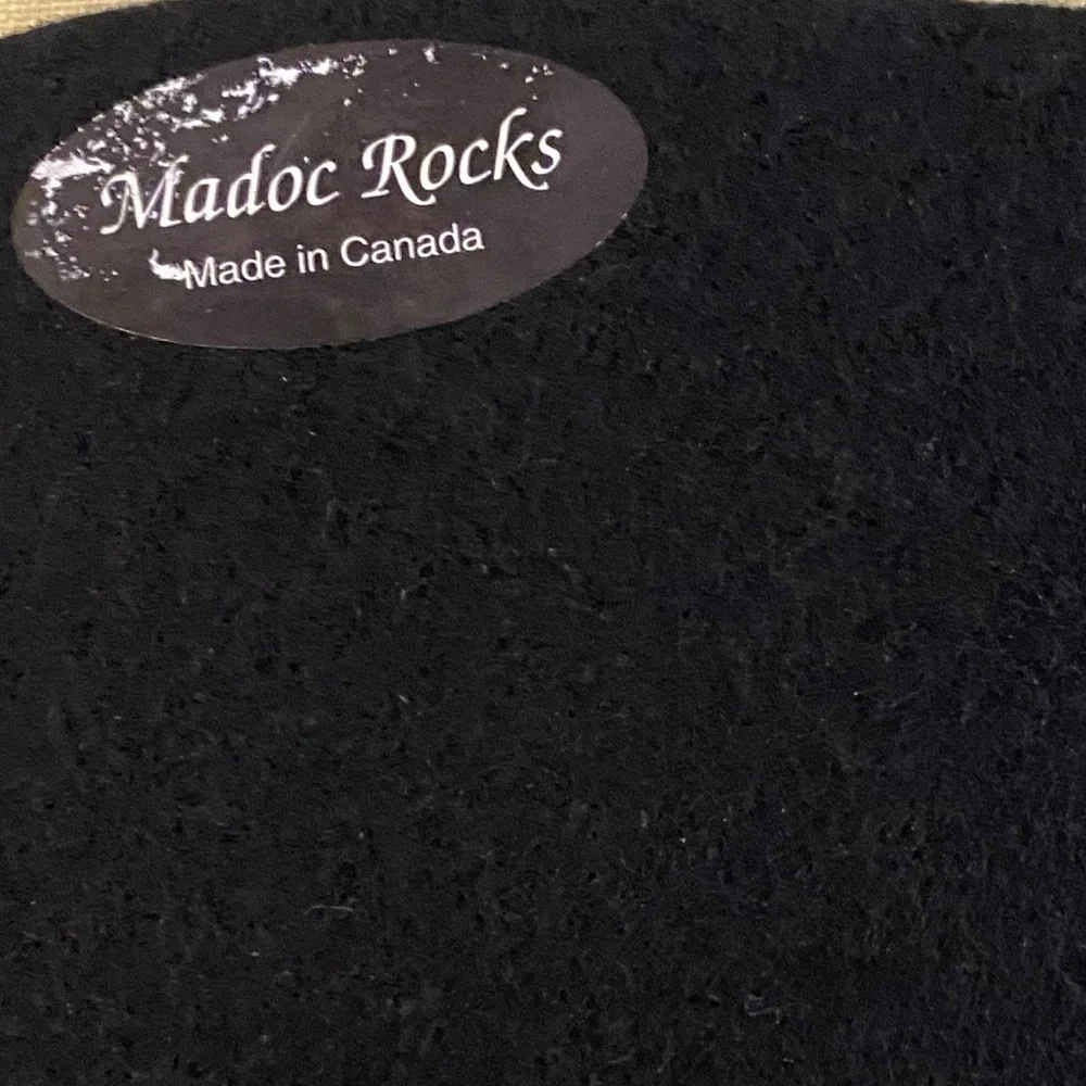 Madoc Handcrafted Natural Stone Coaster Set From The Canadian Shield Raw Mined - Picture 4 of 4